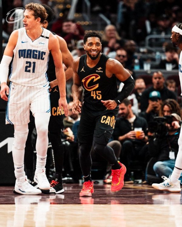 开元棋牌 骑士轻取魔术豪取6连胜 崔永熙缺阵篮网擒公牛