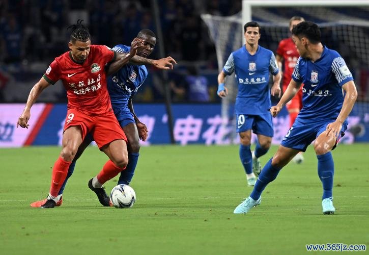 足协杯第5轮回顾：国安艰难晋级四强 申花意外出局