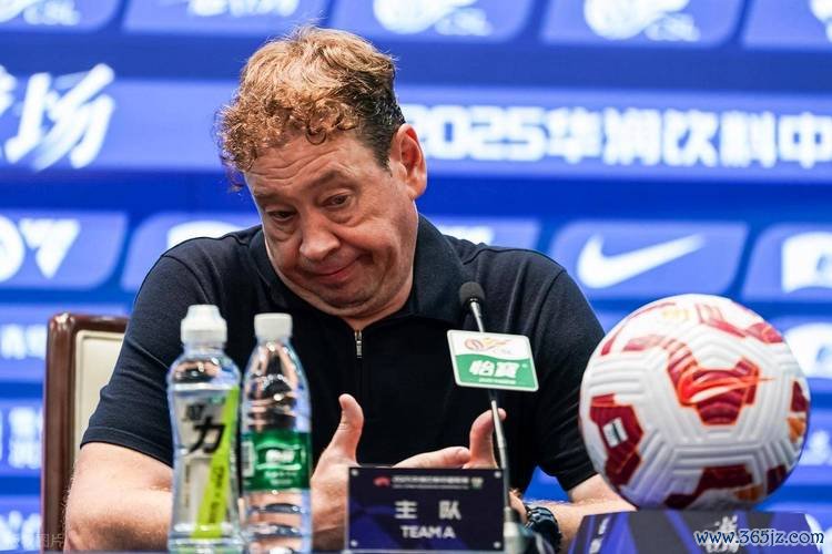 足协杯阵容是否调整？申花主帅斯卢茨基态度明确